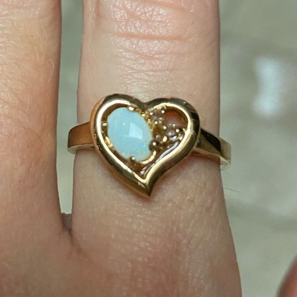 Opal Gold Heart Ring Size 7